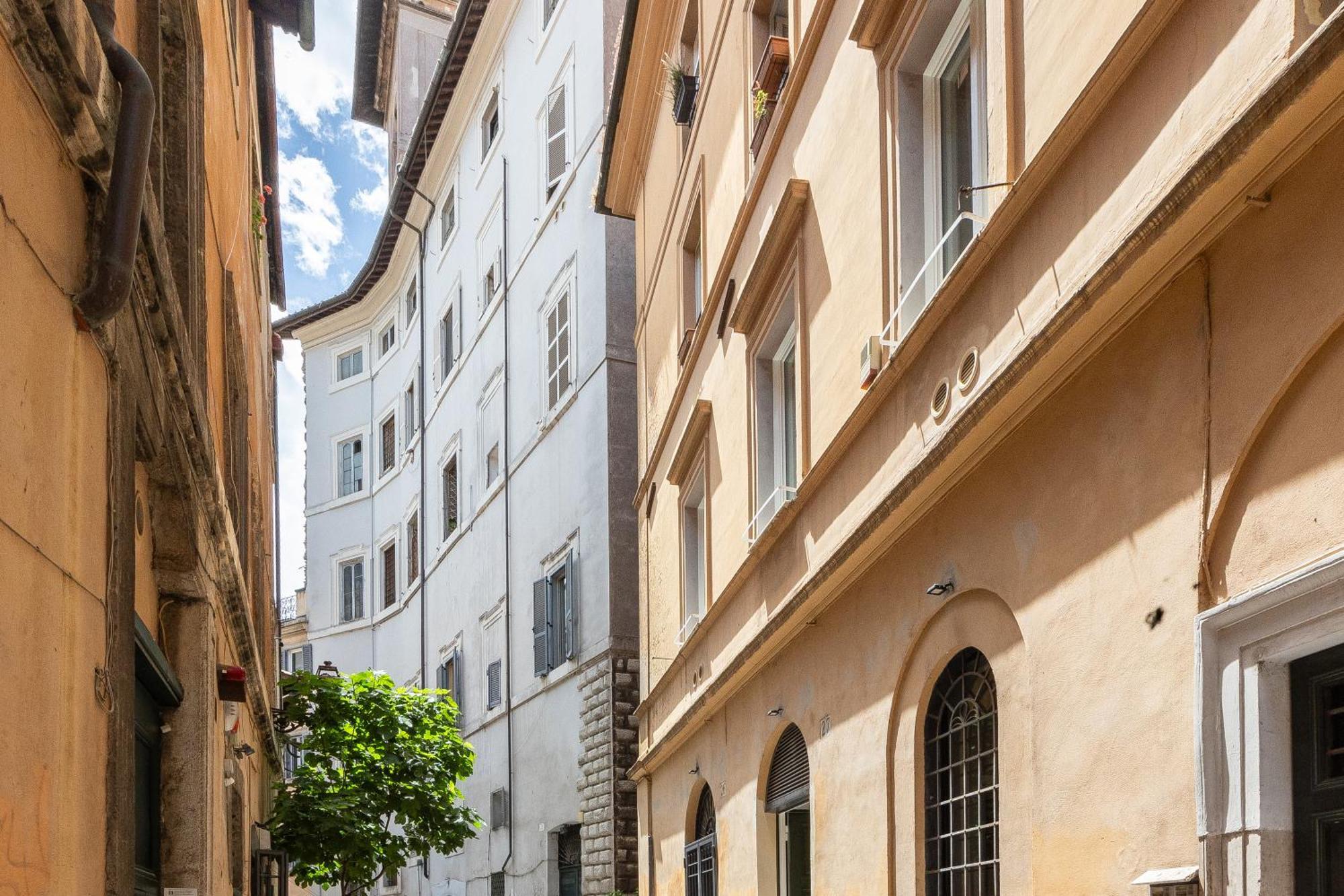 Luxury Coronari Apartment Rome